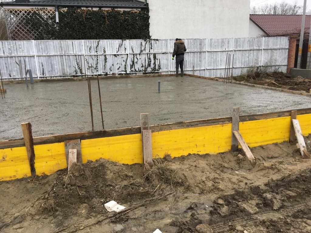 Turnare Beton în Cofraje